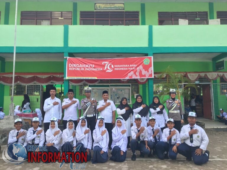 Laksanakan Police Goes To School, Sat Lantas Polres Sibolga Ajak Pelajar Tertib Berlalu Lintas