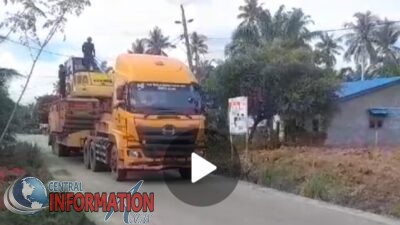 Telah Di Duga Excavator Milik PUPR Bekerja Sama Oleh PT Padasa Enam Utama Untuk Menggarap Lahan Masyarakat