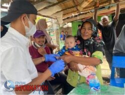 Tim Satgas Inhil Gencar Tangani Kasus Luar Biasa (KLB) Malaria di Desa Kuala Selat Redaksi MesujiOktober 18, 2024 Kesehatan4 Dilihat.