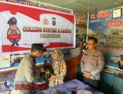 Kunjungi Warga Dalam Rangka Cooling System, Polres Sibolga Bagikan Bansos.