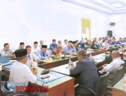 Rapat koordinasi Pemerintah Tapteng Pj.Bupati Dr. Sugeng Riyanta SH,MH Ajak OPD Camat Fokus Melayani Masyarakat Jangan Terlibat Politik Praktis.