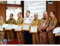 Penjabat (Pj) Bupati Pati, Sujarwanto Dwiatmoko menghadiri Gelar Inovasi Daerah.