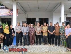 Pj. Bupati Tapteng  Sidak Ke Kantor Camat dan Puskesmas