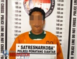 Warga kota Batam provinsi Kepulauan Riau ditangkap polres Siantar milik sabu 8,85 gram