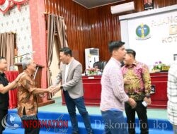 Rapat Paripurna DPRD Kota Sibolga Tetapkan Pasangan Calon Wali Kota dan Wakil Wali Kota Terpilih Hasil Pilkada 2024