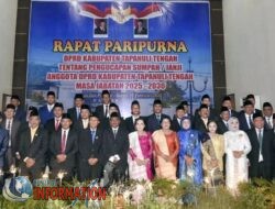 Sekdakab Tapteng  Hadiri Rapat Paripurna DPRD  Tapteng Pengucapan Sumpah/Janji Anggota DPRD Tapteng Masa Jabatan 2025-2030