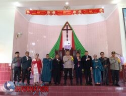 Polres Sibolga Sambangi Gereja GKPS Sibolga, Dalam Rangka Minggu Kasih