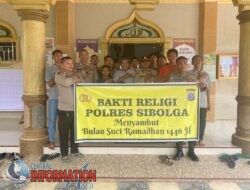 Polres Sibolga Laksanakan Bhakti Religi, Bersihkan Masjid Darur Rahmah