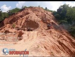 Pengerukan Tanah Gunung Galian C Di Villa Bukit Parombunan Jalan Sudirman Parombunan. Kota Sibolga