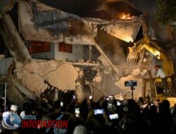 Marah! Ribuan Demonstran Bakar dan Hancurkan Rumah Mantan PM Bangladesh Sheikh Hasina