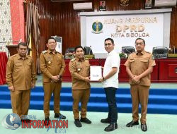 Wali Kota dan Wakil Wali Kota Sibolga Serahkan LKPj TA. 2024 kepada DPRD