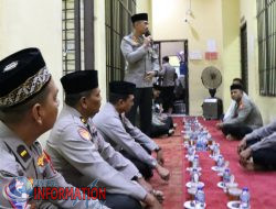 Momen Kapolres Tapteng Bukber dengan Tahanan