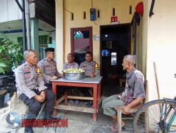 Bantu Warga Binaannya Bhabinkamtibmas Laksanakan Bakti Religi