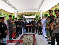 Wali Kota dan Wakil Wali Kota Sibolga Ziarah ke Makam Tuanku Dorong Hutagalung dalam Rangka HUT ke-325 Kota Sibolga