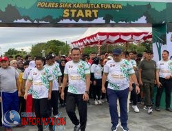 Semarak Karhutla Fun Run Polres Siak 2025, Ribuan Warga Berlari Bersama “Melindungi Tuah, Menjaga Marwah” di Depan Istana Siak