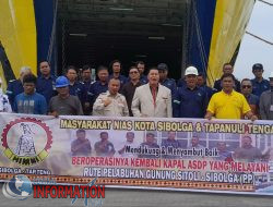 Kapal motor ( KMP) Jatra II ASDP Indonesia Fery akhirnya tiba di Dermaga Pelabuhan Pelindo Sibolga