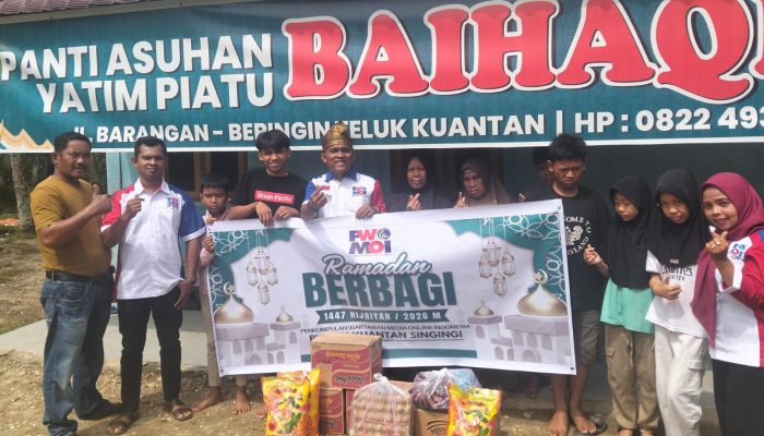 PWMOI Kuansing Serahkan Bantuan Sosial Kepada Panti Asuhan Anak Yatim Piatu
